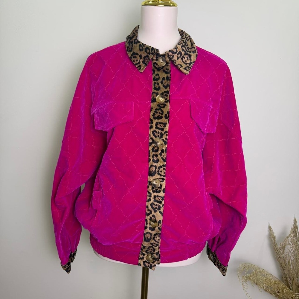 Umgee Size Small Hot Pink Quilted Oversized Leopard Trim Bomber Jacket